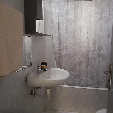 Comfy Cozy Rodini Appartement